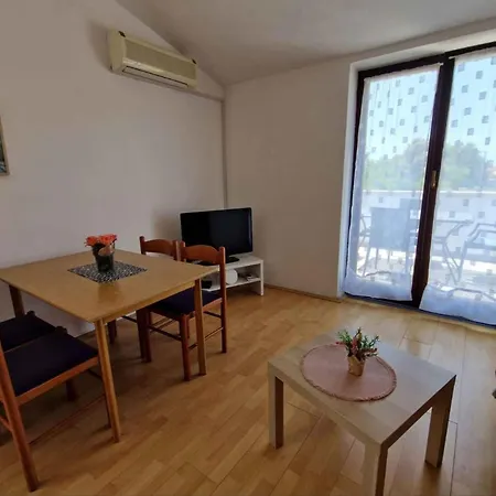 In - Istrien 47151 Apartamento